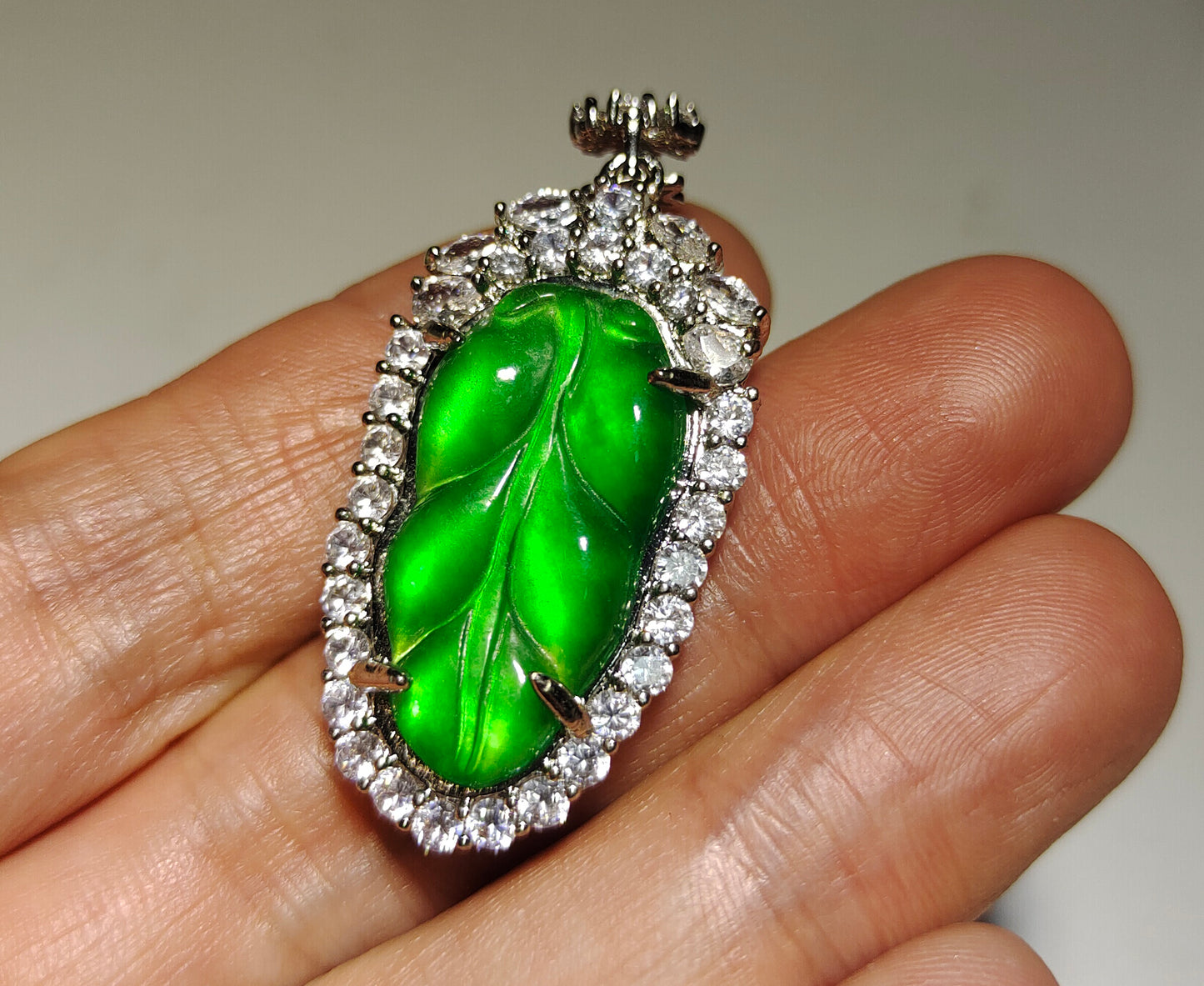 Natural Grade A Glassy Jadeite Jade Pendant Tree Leaf Genuine Glassy Emerald Green Real Lucky Amulet Talisman