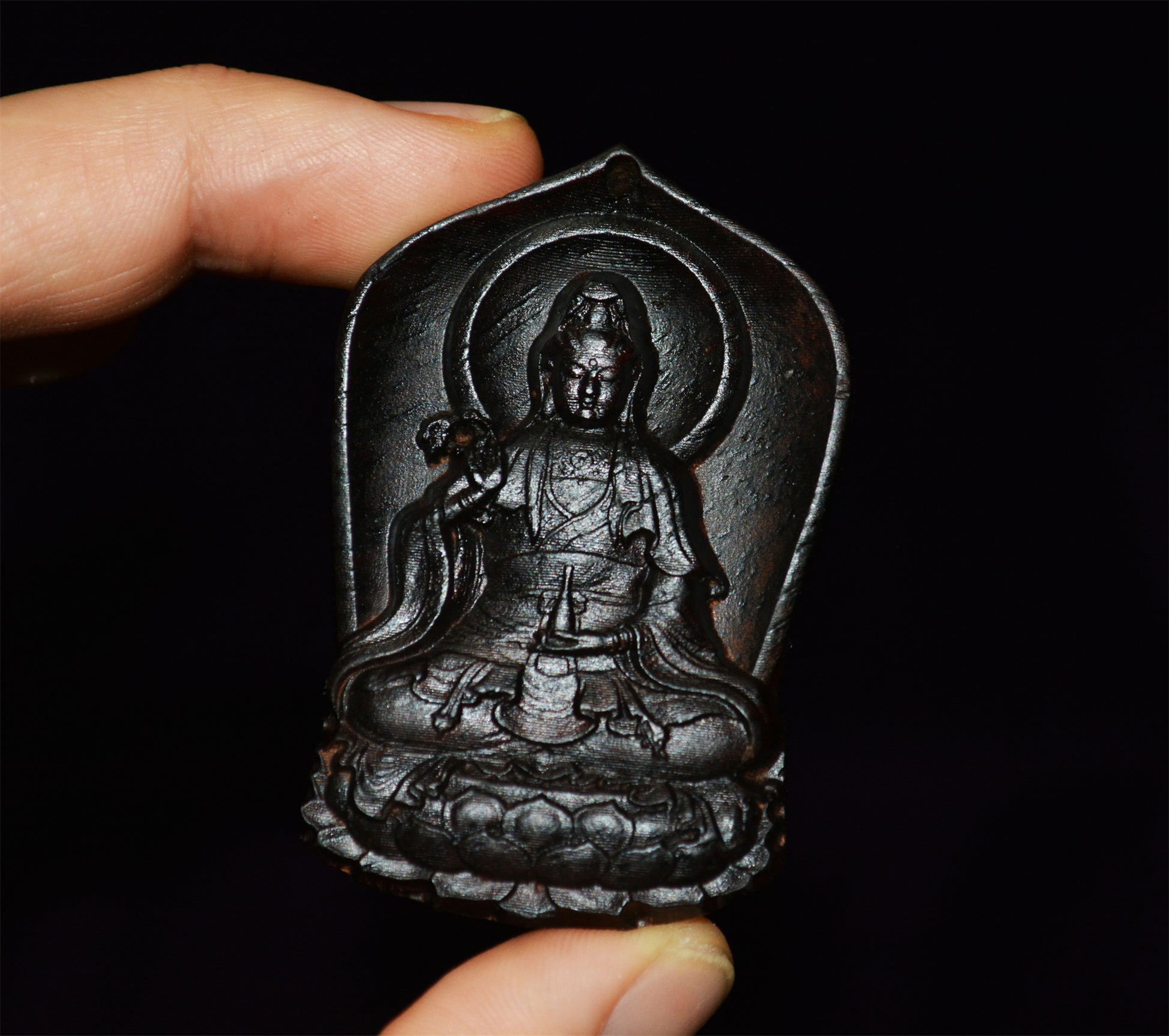 Natural Vietnam Wild Agarwood Kwan Yin Buddha Pendant Guanyin Kinam Amulet Real Aloeswood