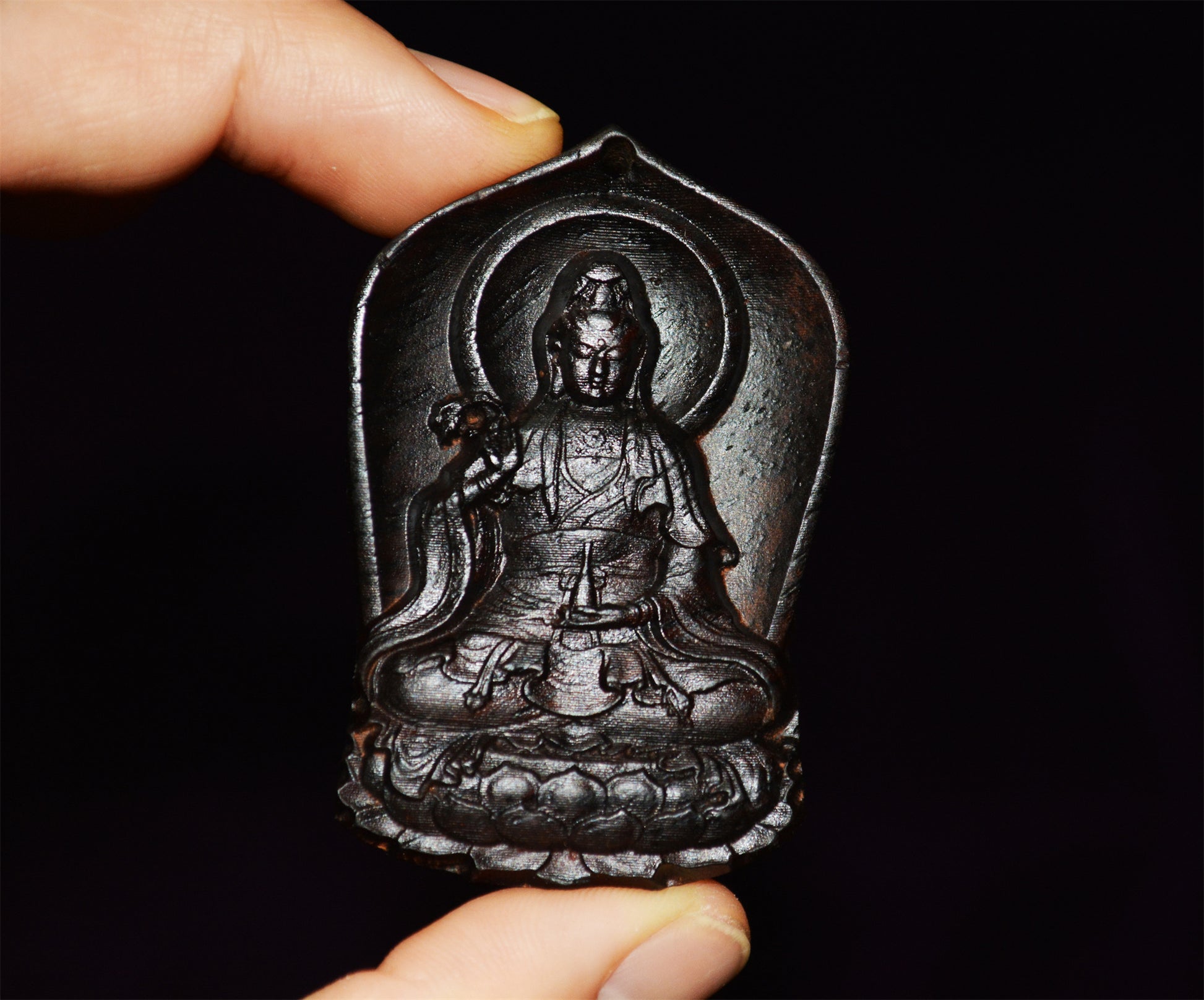 Natural Vietnam Wild Agarwood Kwan Yin Buddha Pendant Guanyin Kinam Amulet Real Aloeswood