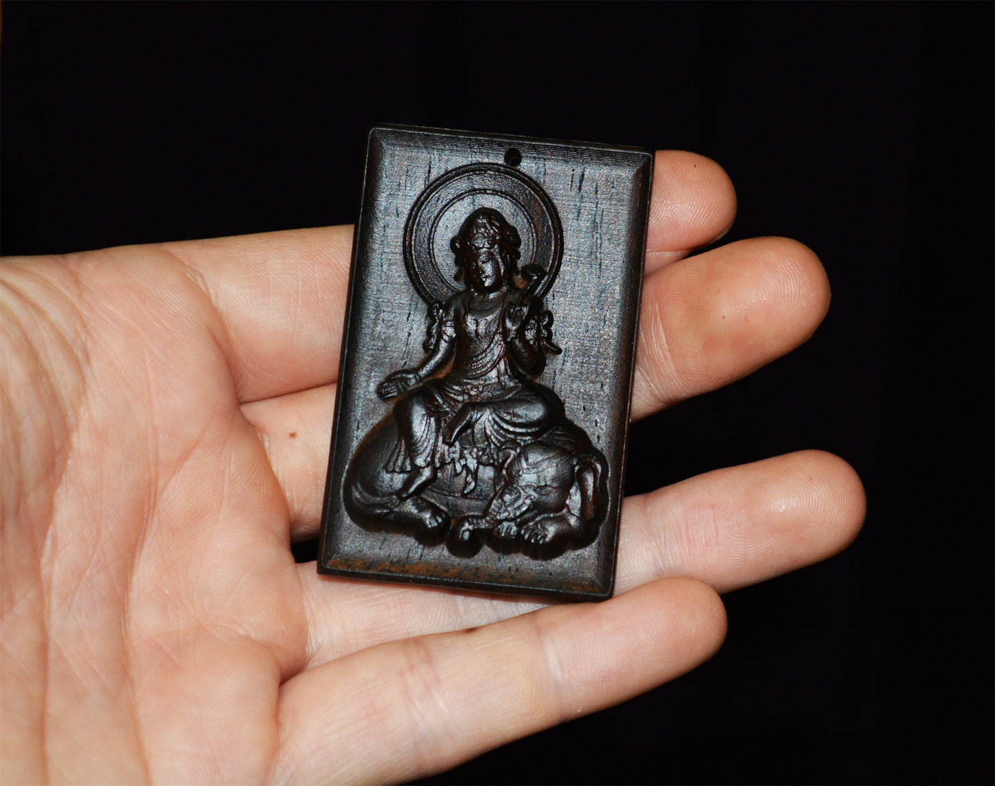 Natural Vietnam Wild Aloeswood Kwan Yin Buddha Pendant Guanyin Kinam Amulet Real Agarwood