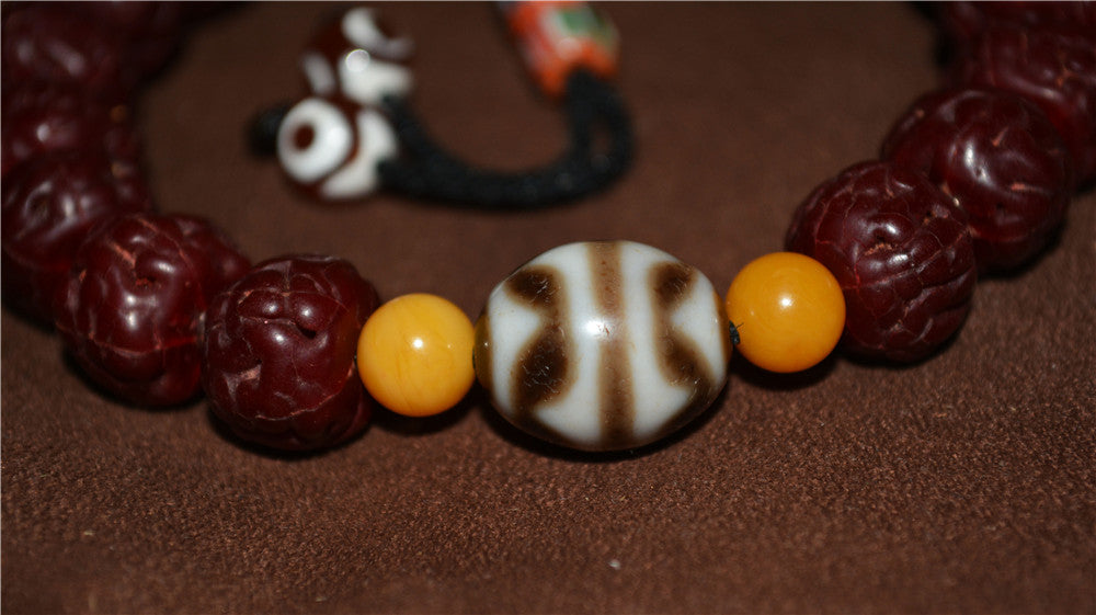 Old Antique Rudraksha Bodhi Seeds Mala Prayer Beads Bracelet Tiger Tooth Dzi Bead Tibetan