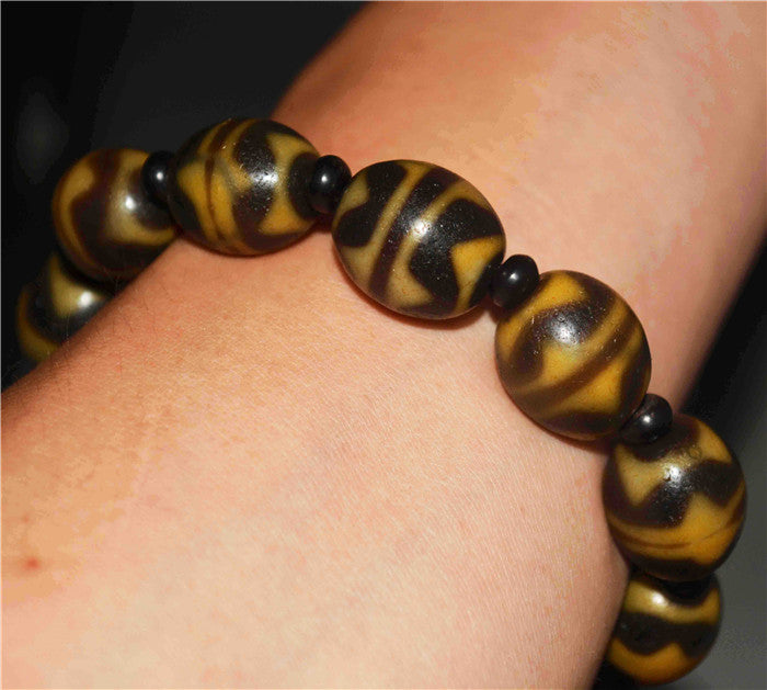 Real Ancient Himalayan Tiger Tooth Dzi Bead Bracelet Tibet Amulet Water Wave Genuine Zigzag Mala Agate Gzi Pendant