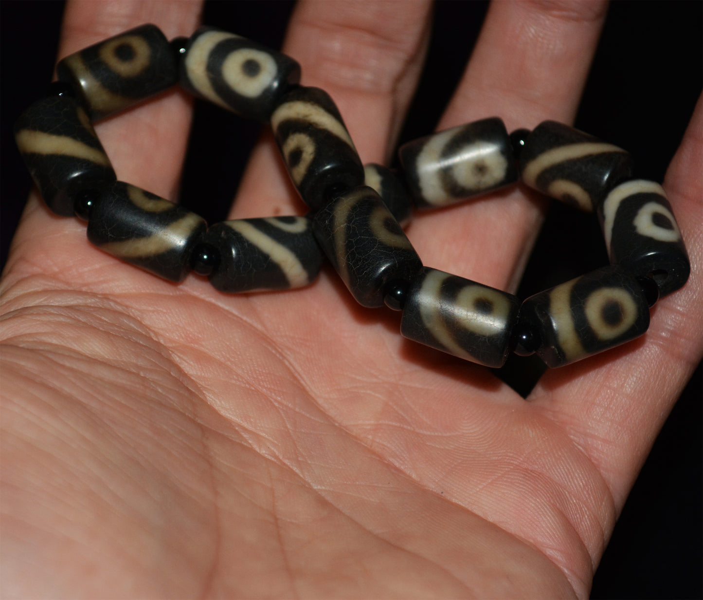 Real Ancient Himalayan Two Eyes Dzi Bead Bracelet Tibet Agate 2 Eyed Pure Gzi Old Antique Talisman Mala