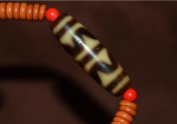 Real Old Ancient Himalayan Water Wave Dzi Bead Amulet Tibetan Tiger Tooth Gzi Pendant Genuine Antique Agate ZigZag Talisman Bracelet