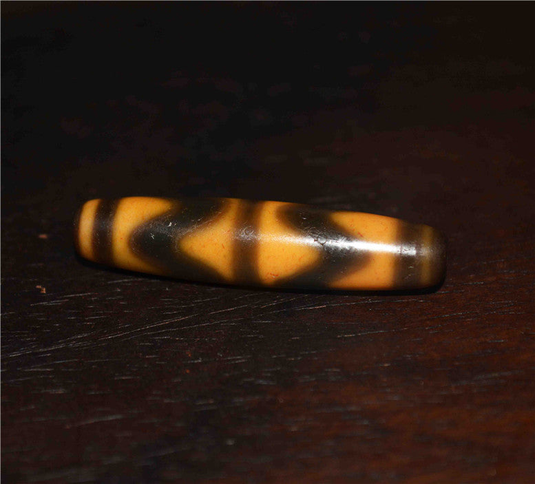 Real Ancient Himalayas Tiger Tooth Dzi Bead Amulet Water Wave Himalayan Genuine Zigzag Agate Gzi Pendant