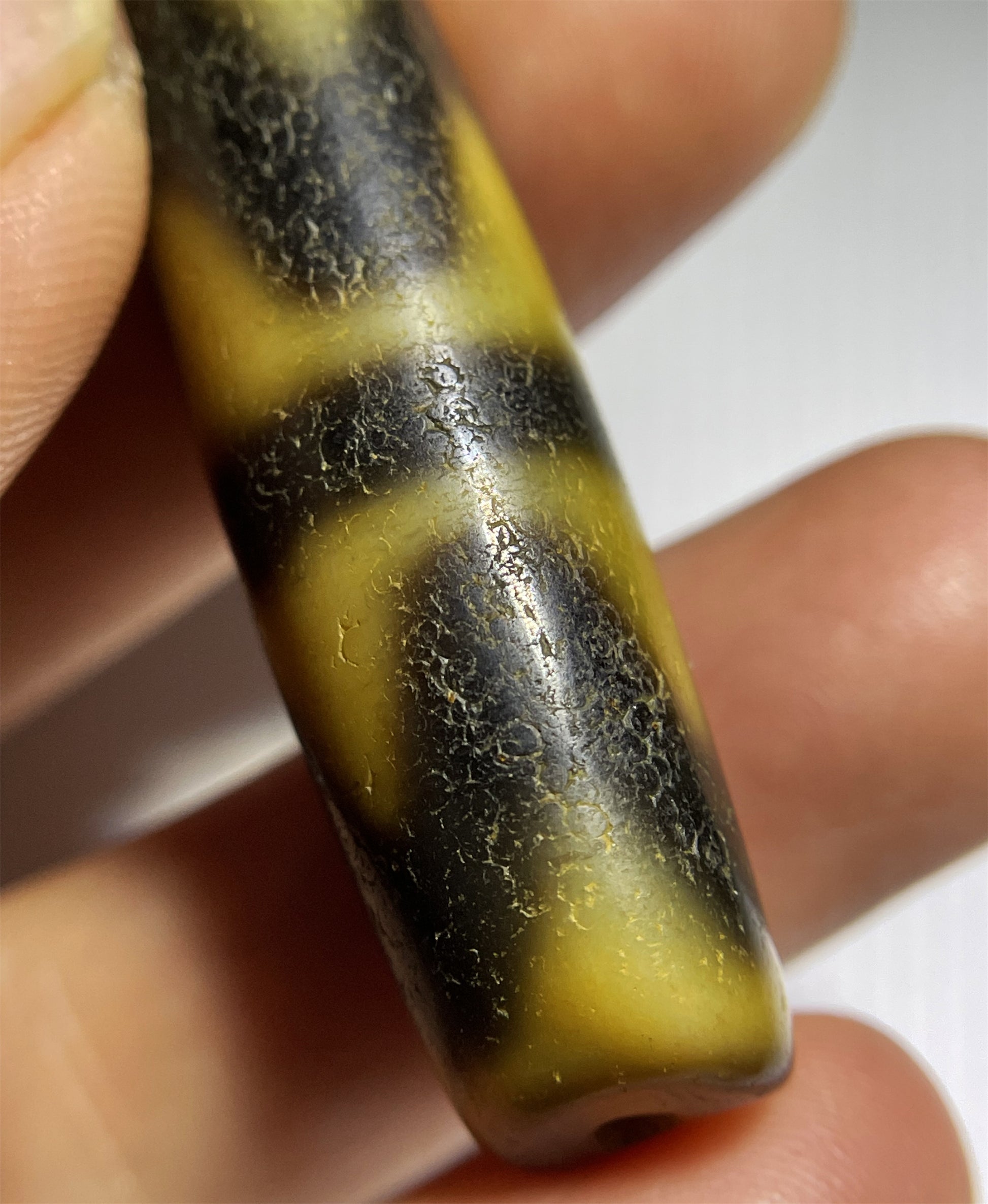 Real Ancient Himalayas Tiger Tooth Dzi Bead Amulet Water Wave Himalayas Genuine Zigzag Agate Gzi Pendant