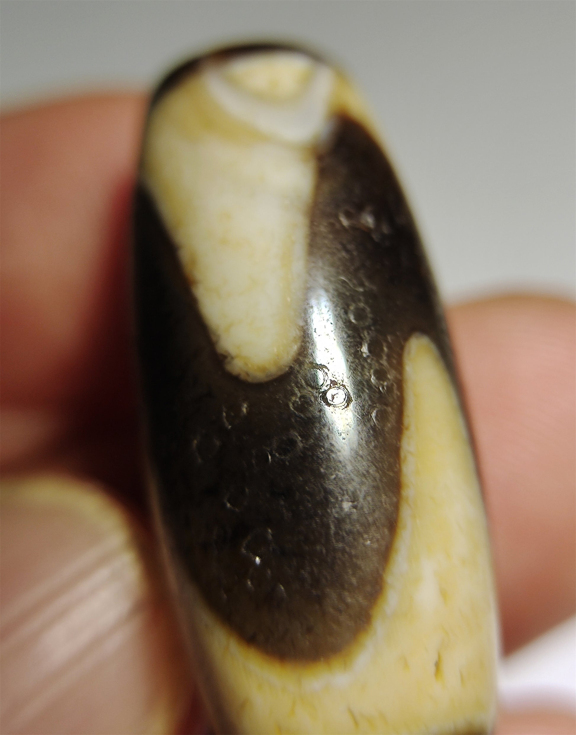 Real Ancient Tibet Double Water Wave Dzi Bead Amulet Agate Himalayas Genuine Zigzag Tiger Tooth Gzi Pendant Talisman