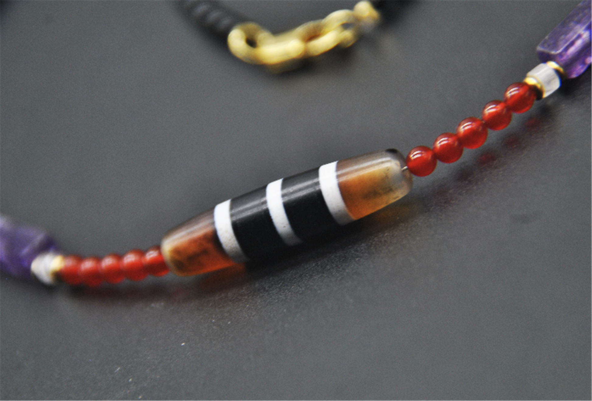 Real Ancient Tibet Five Strips Dzi Bead Amulet Himalaya Genuine Banded Agate Pure 3 Striped Gzi Pendant Necklace