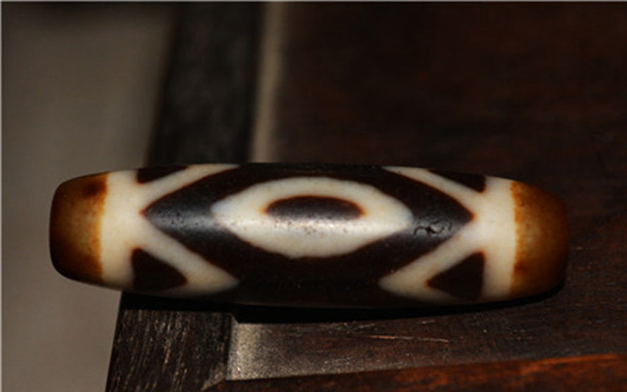 Real Ancient Tibetan Three Nine Eyes Dzi Bead Amulet Himalaya Diamond 9 Eyed Pure Gzi Pendant Genuine Old Antique Agate Talisman Bracelet