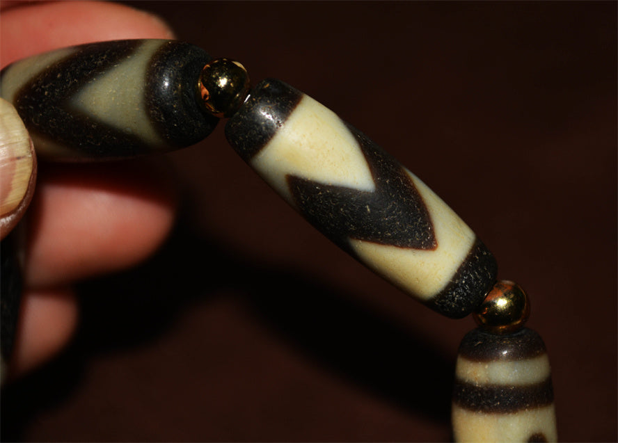 Real Ancient Tibetan Tiger Tooth Dzi Bead Bracelet Amulet Himalaya Pure Water Wave Gzi Pendant Genuine Old Antique Agate Talisman