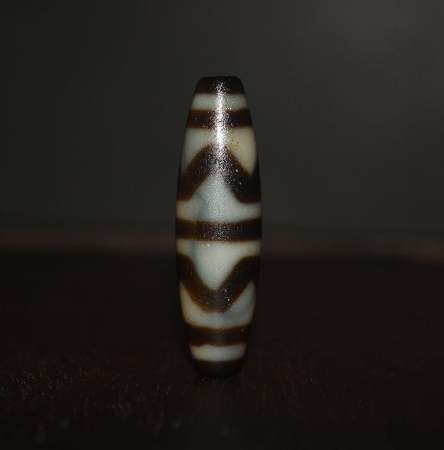 Real Ancient Tibetan Tiger Tooth Dzi Bead Amulet Himalaya Water Wave Pure Gzi Pendant Genuine Old Antique Agate ZigZag Talisman Bracelet