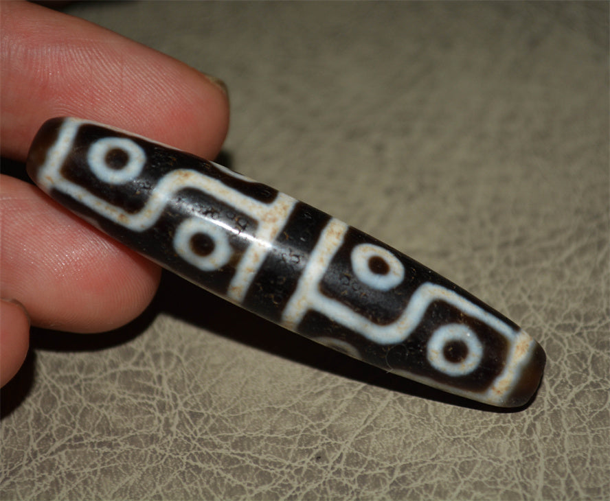 Real Ancient Tibetan Twelve Eyes Dzi Bead Amulet Himalaya Pure 12 Eyed Gzi Pendant Genuine Old Antique Agate Talisman