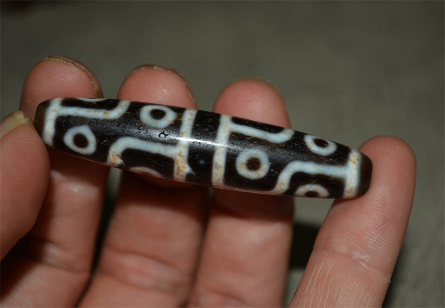 Real Ancient Tibetan Twelve Eyes Dzi Bead Amulet Himalaya Pure 12 Eyed Gzi Pendant Genuine Old Antique Agate Talisman