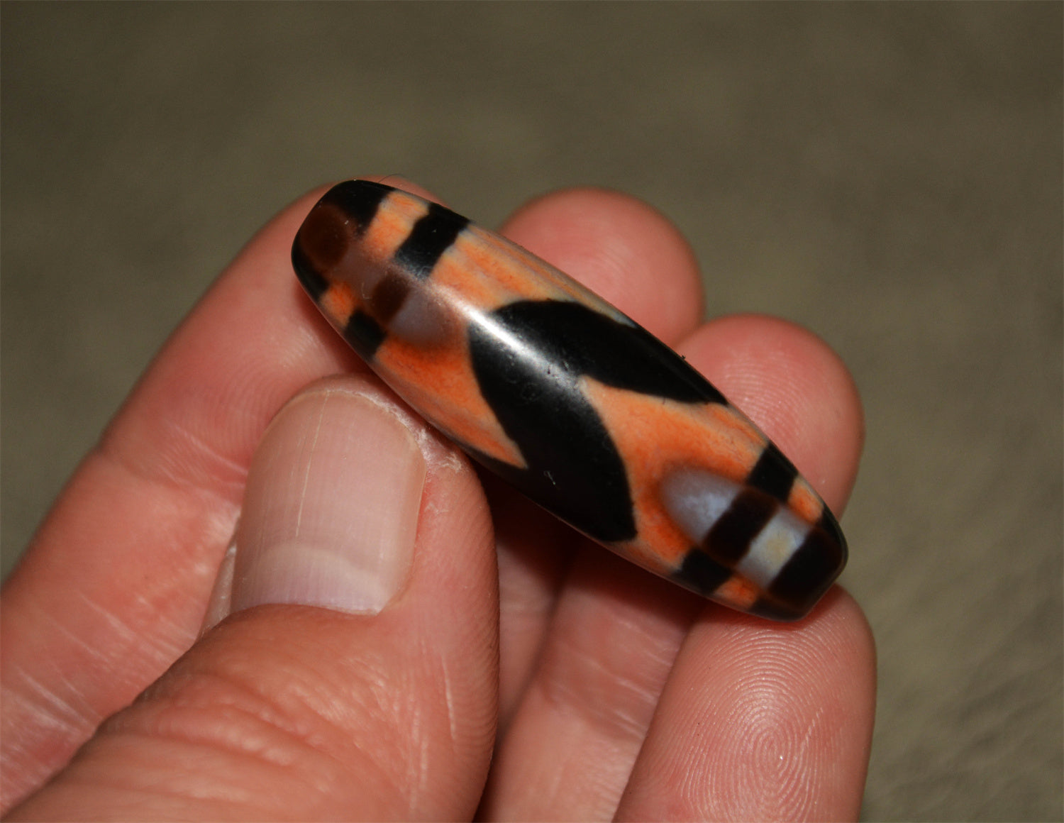 Real Ancient Tibetan Water Wave Dzi Bead Amulet Cinnabar Bloodspots Himalaya Pure Tiger Tooth Gzi Pendant Genuine Old Antique Agate ZigZag Talisman Bracelet