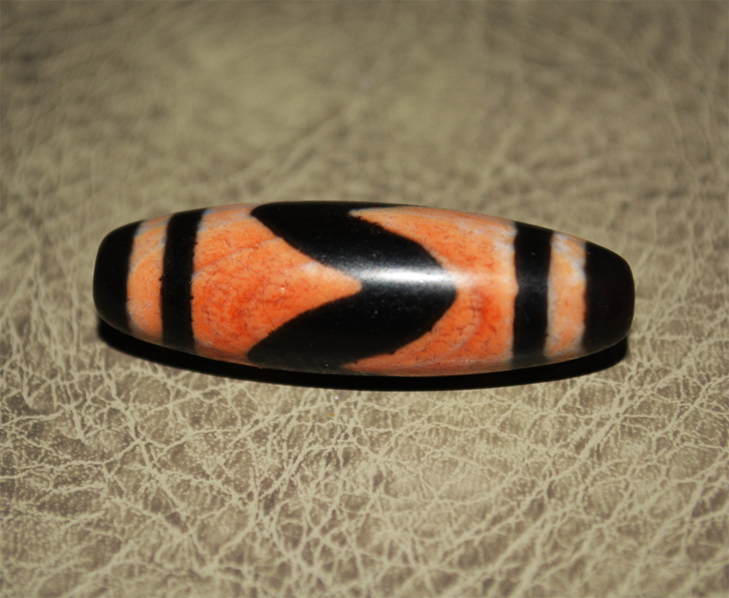 Real Ancient Tibetan Water Wave Dzi Bead Amulet Cinnabar Bloodspots Himalaya Pure Tiger Tooth Gzi Pendant Genuine Old Antique Agate ZigZag Talisman Bracelet