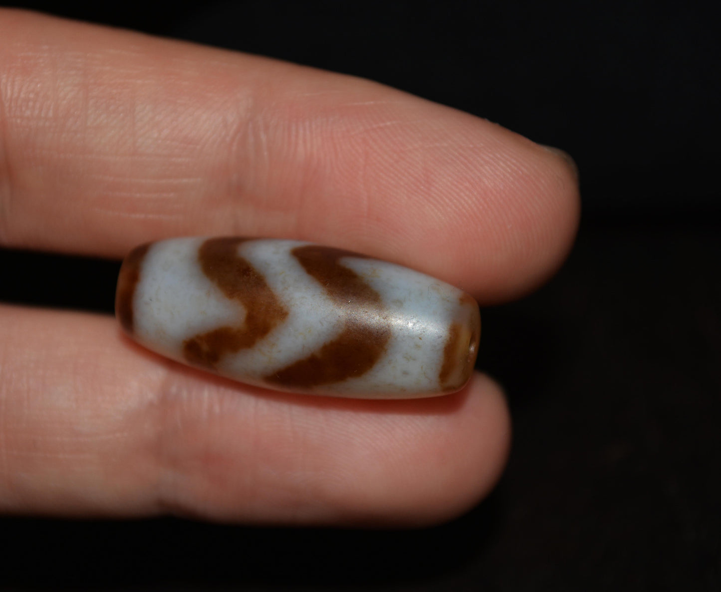 Real Ancient Tibetan Water Wave Dzi Bead Amulet Himalaya Pure Tiger Tooth Gzi Pendant Genuine Old Antique Agate ZigZag Talisman Bracelet