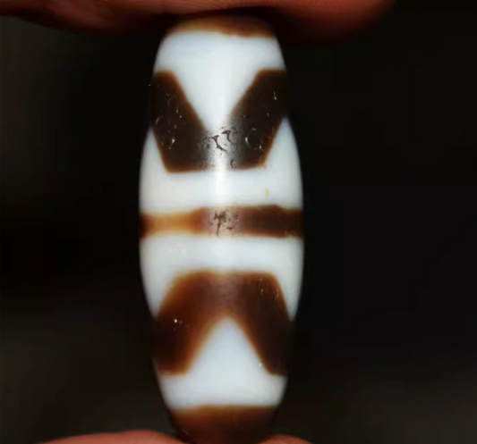 Real Ancient Tibetan Water Wave Dzi Bead Amulet Himalayan Tiger Tooth Gzi Pendant Genuine Old Antique Agate ZigZag Talisman