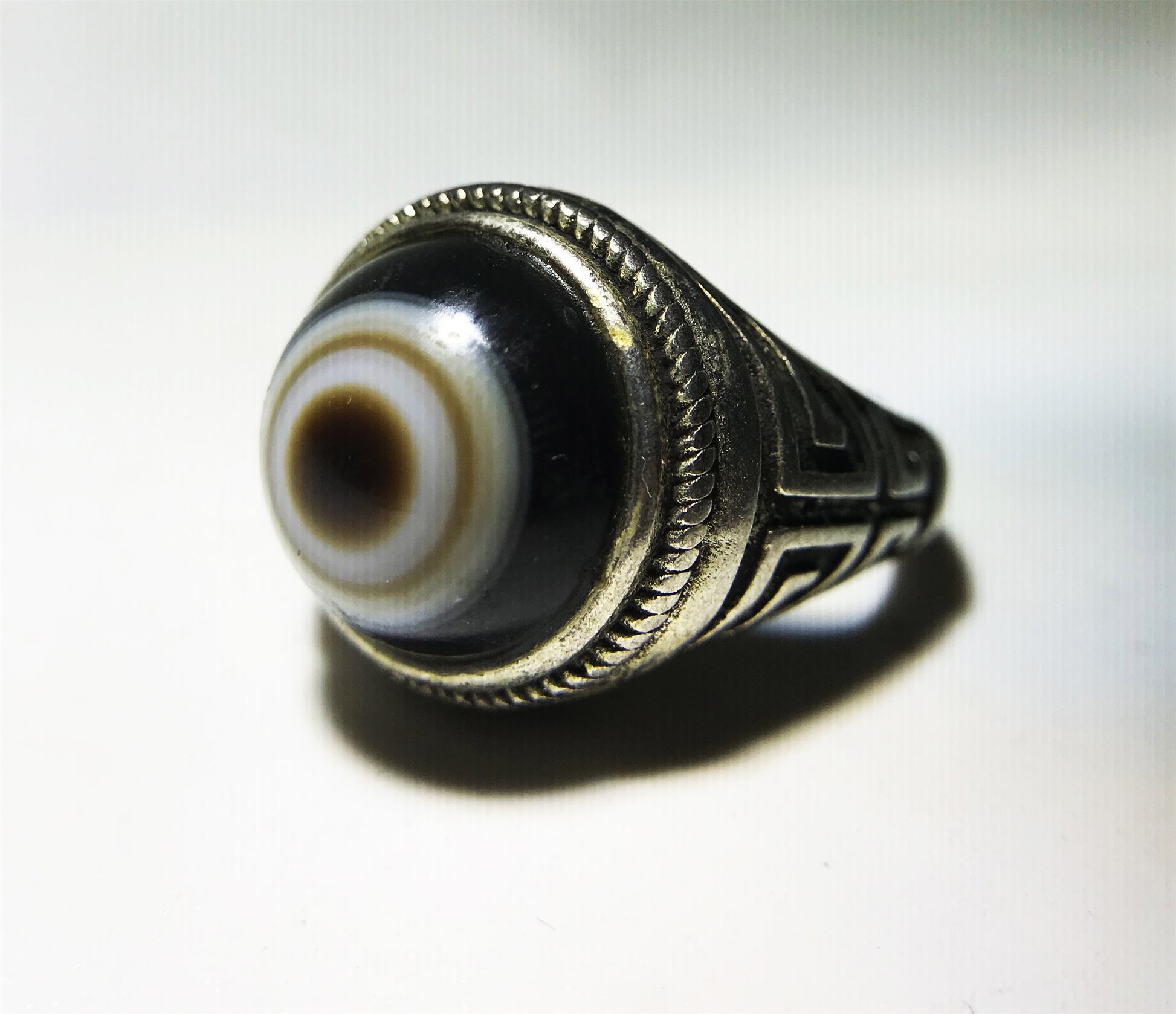 Real Antique One Eye Lukmik Eye Dzi Bead Ring Tibetan Old Medicine Agate Amulet Himalaya Genuine Banded Natural Luk Mik Gzi Prayer Talisman