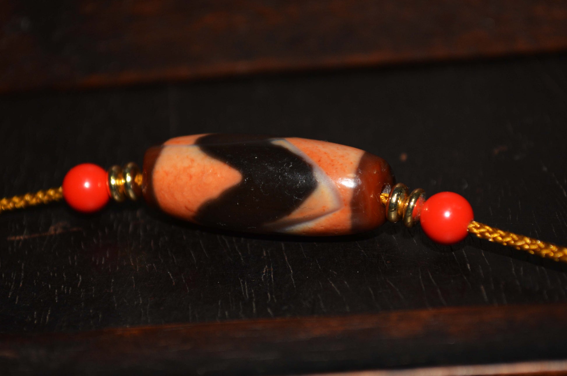 Real Ancient Tibetan Water Wave Dzi Bead Amulet Cinnabar Bloodspots Himalaya Tiger Tooth Gzi Pendant Genuine Old Antique Agate ZigZag Talisman Bracelet