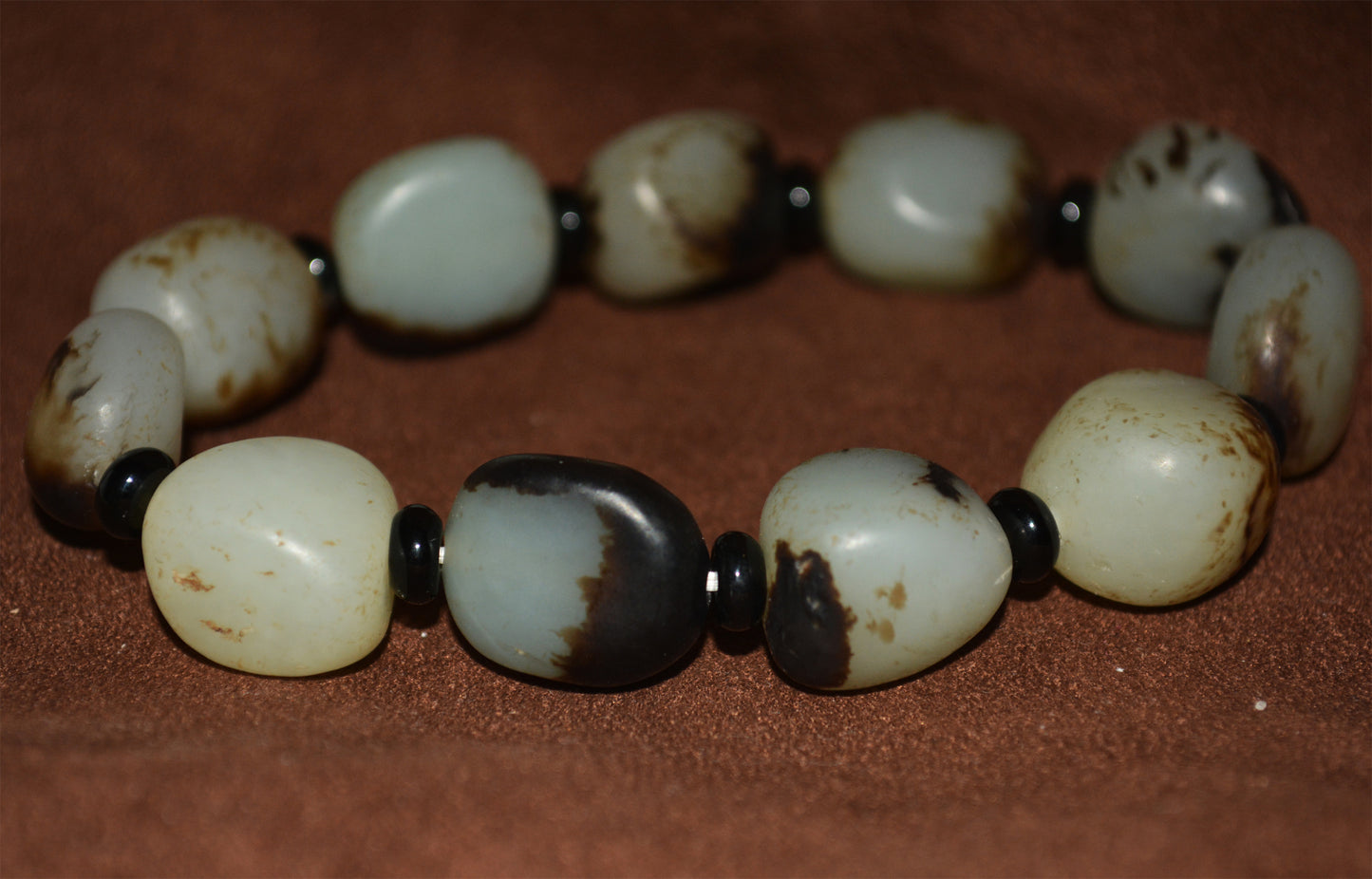 Real Chinese Hetian Jade Bracelet Old Antique Black White Nephrite Hotan Mala Prayer Beads Rosary Genuine River Pebble Mutton Fat  Authentic Natural 古董和田玉黑皮籽料手串