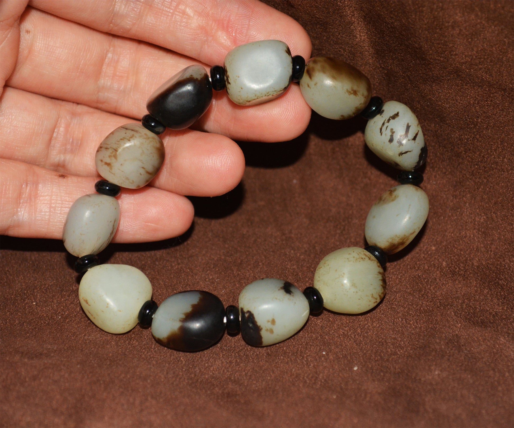 Real Chinese Hetian Jade Bracelet Old Antique Black White Nephrite Hotan Mala Prayer Beads Rosary Genuine River Pebble Mutton Fat  Authentic Natural 古董和田玉黑皮籽料手串