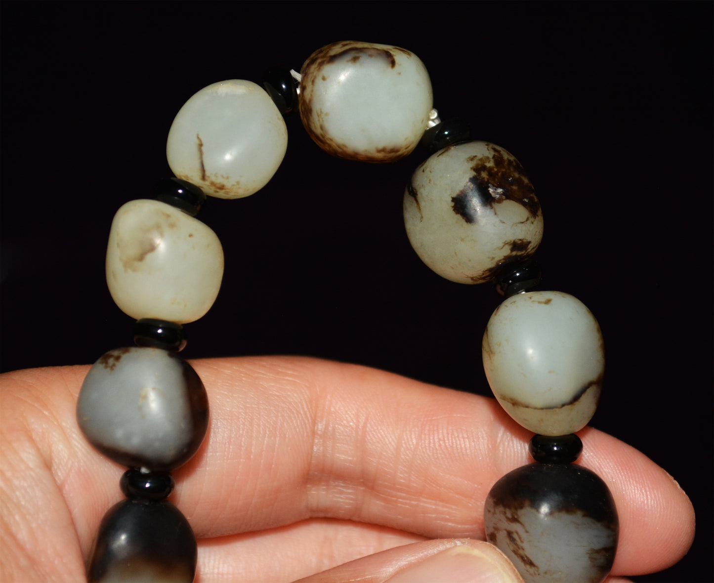 Real Chinese Old Antique Black White Hetian Jade Bracelet Nephrite Hotan Mala Prayer Beads Rosary Genuine River Pebble Mutton Fat  Authentic Natural 和田玉籽料手串