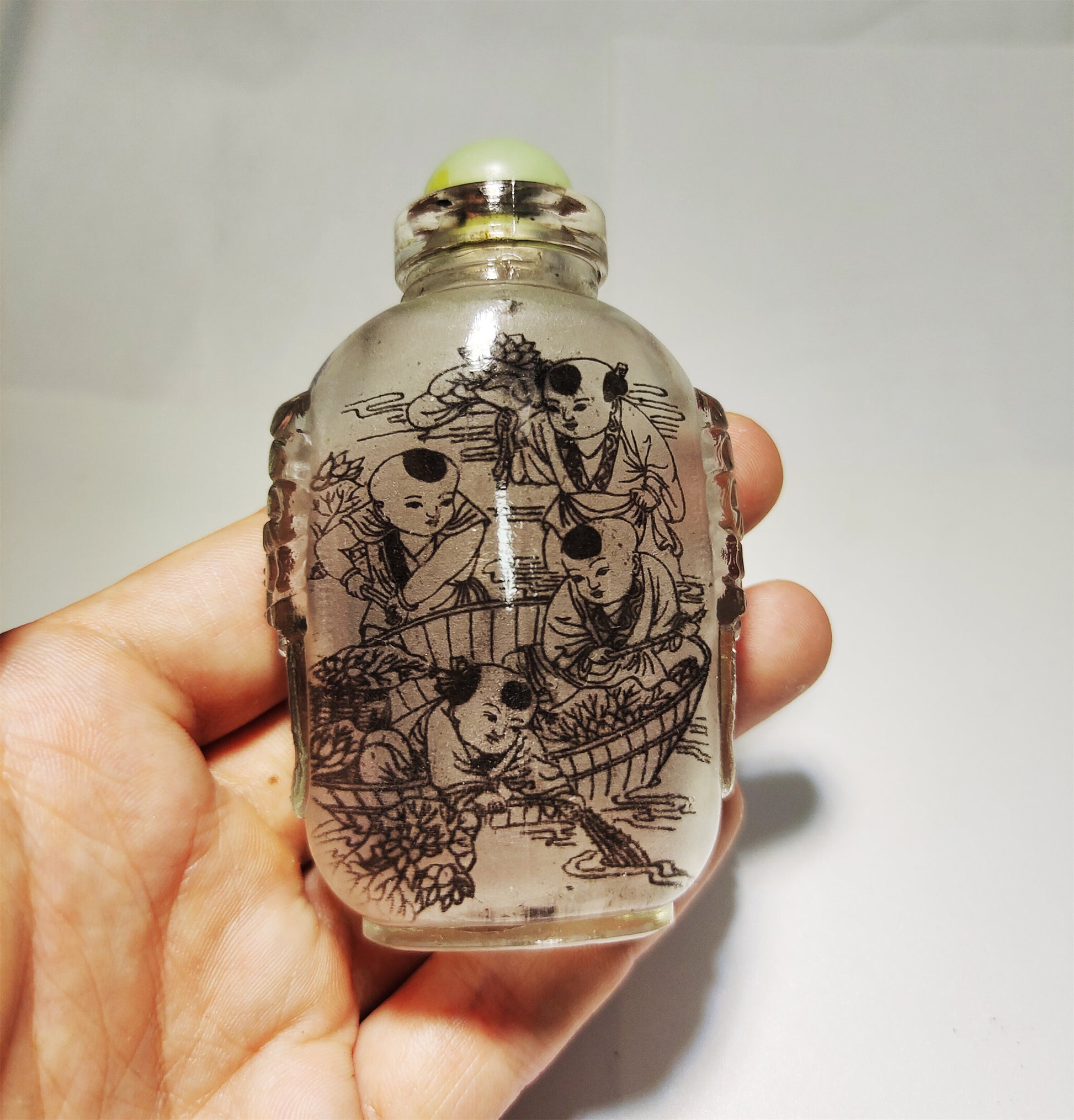 Real Chinese Old Antique Peking Glass Snuff Bottle Inside Painted Hand Oriental Collectable Kids Happy Children