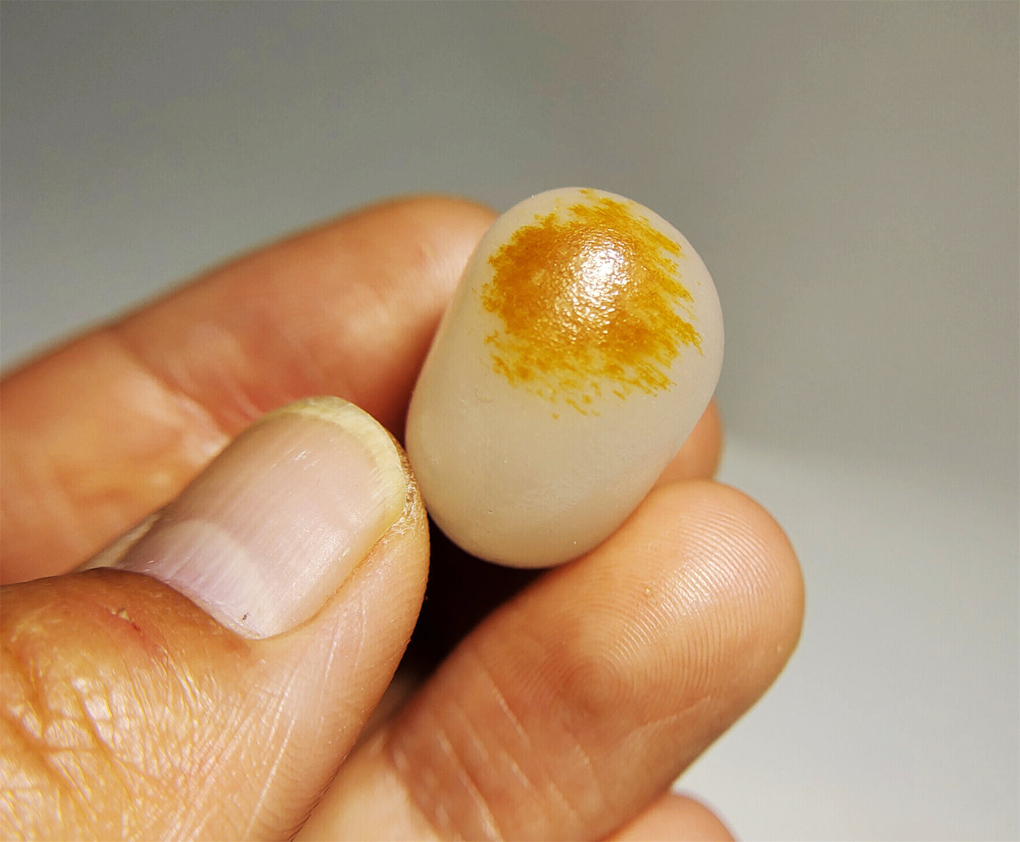 Real Chinese White Hetian Jade Old Antique Nephrite Pendant Hotan Bead River Pebble Mutton Fat Authentic