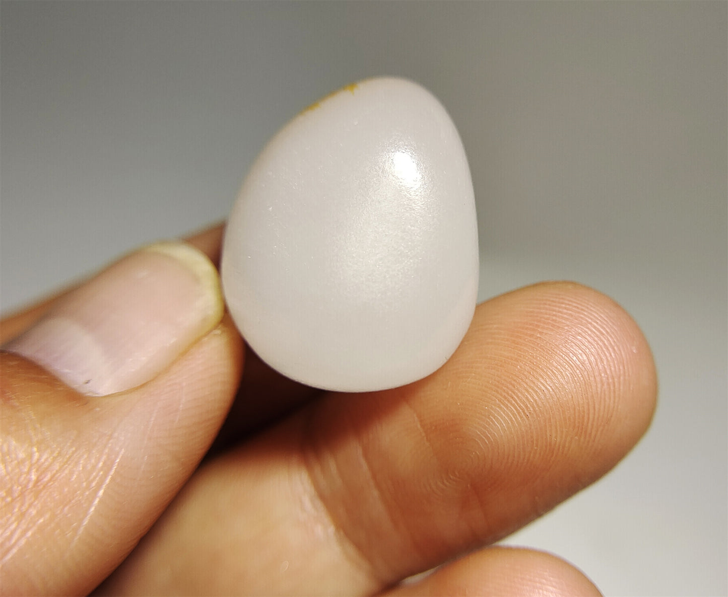 Real Chinese White Hetian Jade Old Antique Nephrite Pendant Hotan Bead River Pebble Mutton Fat Authentic