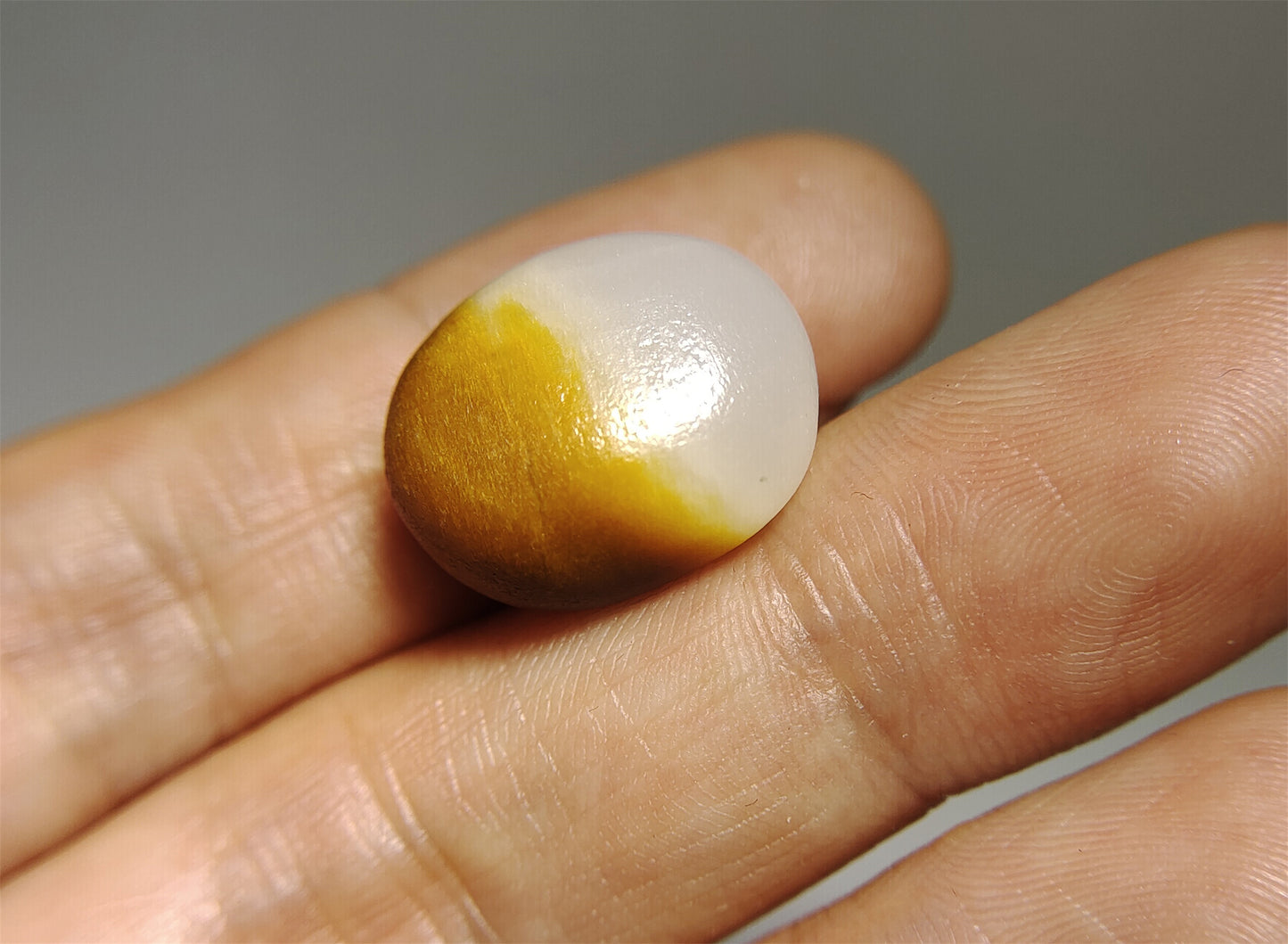 Real Chinese Old Antique White Hetian Jade Pendant Nephrite Hotan Beads Genuine Yellow River Pebble Mutton Fat  Authentic natural