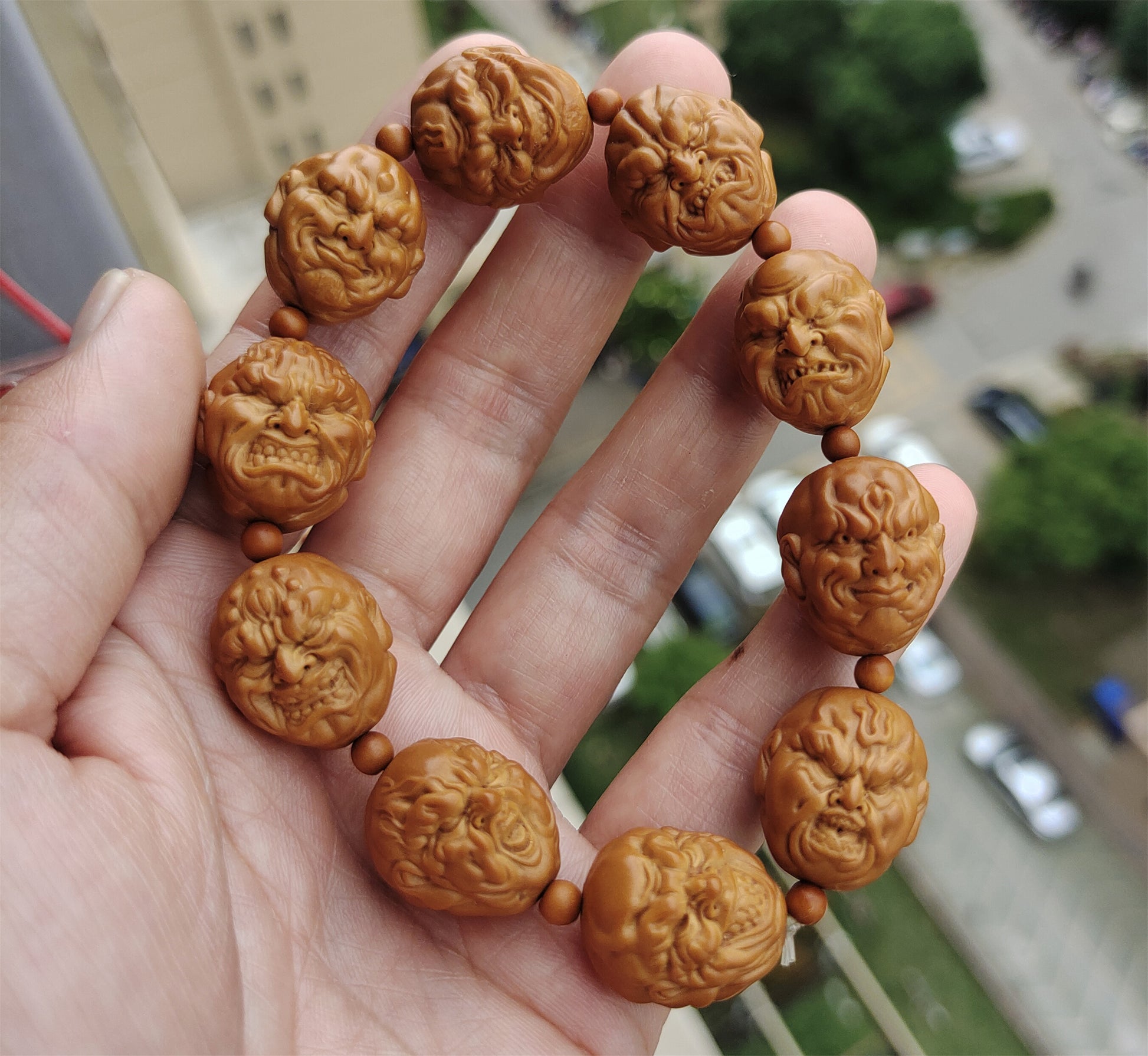 Real Chinese Walnut Carving Netsuke Bracelet Eighteen Arhats Lohan Devil Ghost Buddha Amulet Seeds Mala Prayer Beads Rosary Natural Chain Genuine Worry Talisman