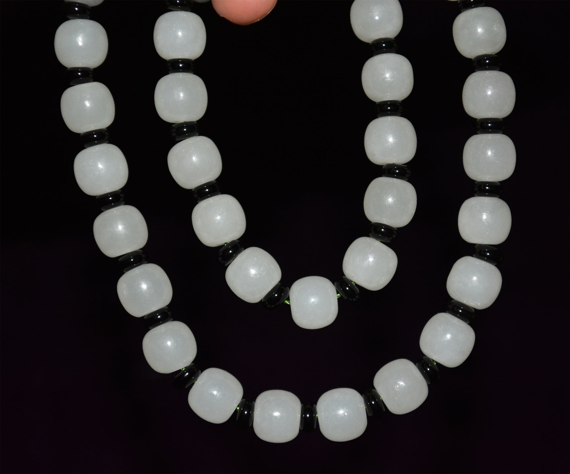 Real Chinese Old Antique White Hetian Jade Bracelet Nephrite Hotan Mala Prayer Beads Rosary Genuine River Pebble Mutton Fat  Authentic Natural 和田白玉项链手串佛珠