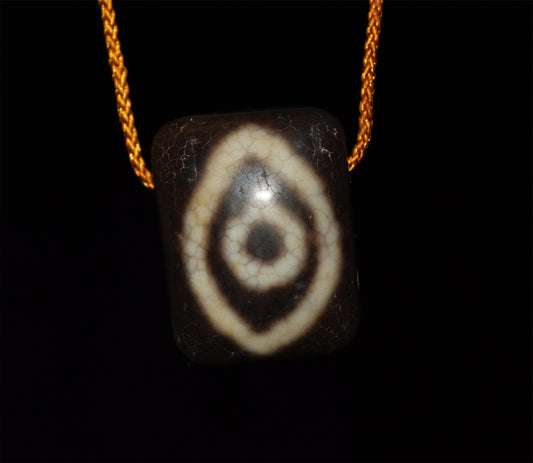 Real Himalaya Ancient Buddha's Eye Dzi Bead Two Eyes Pendant Amulet Tibetan Old Antique Agate Nepal 2 Eyed Pure Gzi Talisman Bracelet