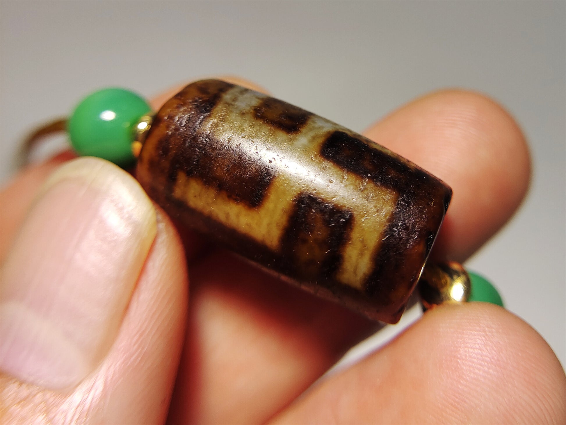 Real Ancient Himalaya One Eye Swastika Dzi Bead Pendant Amulet Tibetan Pure Gzi Genuine Old Antique Agate Talisman