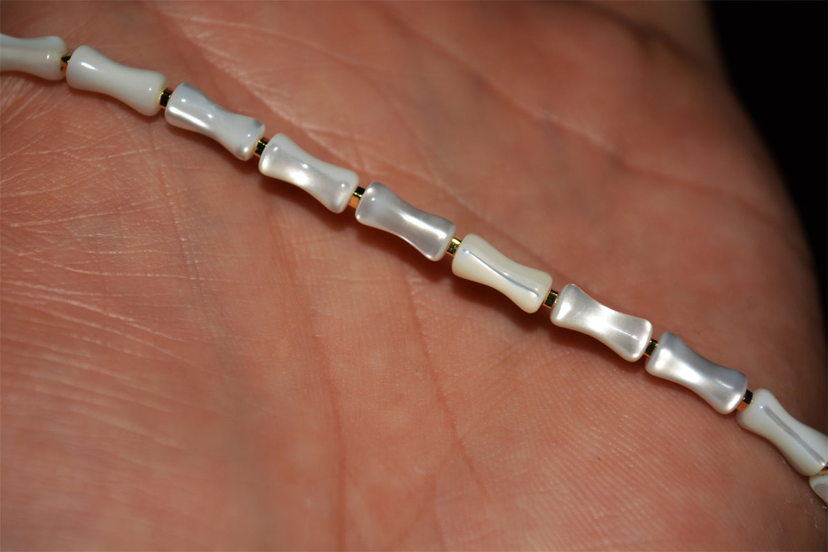 Real Old Antique Mother of Pearl Bracelet Shell Necklace Mini Small Size Tibetan Mala Prayer Beads Natural 文玩老珍珠小桶珠手链鱼骨老剁珠项链手串贝壳管珠锁骨链
