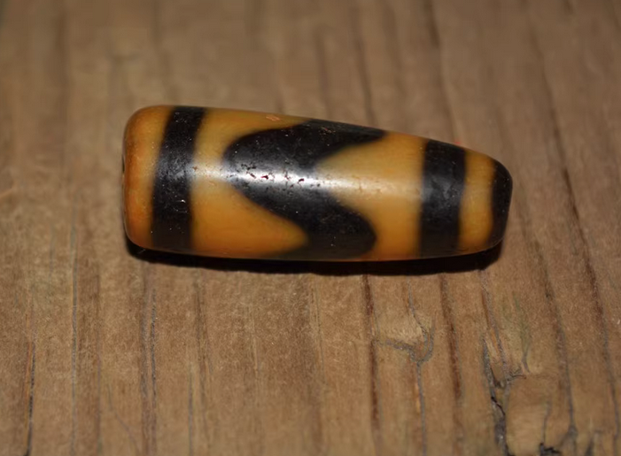 Real Himalayan Ancient Broken Tiger Tooth Dzi Bead Amulet Pendant Genuine Old Antique Real Agate Water Wave Pure Zigzag Gzi Talisman Bracelet