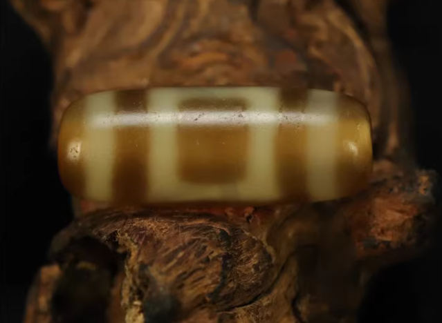 Real Himalayan Ancient Sakor Namkor Dzi Bead Pendant Amulet Tibet Heaven and Earth Agate Genuine Gzi Old Antique Talisman