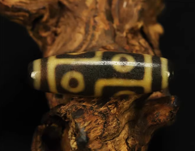 Real Himalayan Ancient Six Eyes Dzi Bead Pendant Amulet Tibet Agate 6 Eyed Pure Gzi Old Antique Talisman