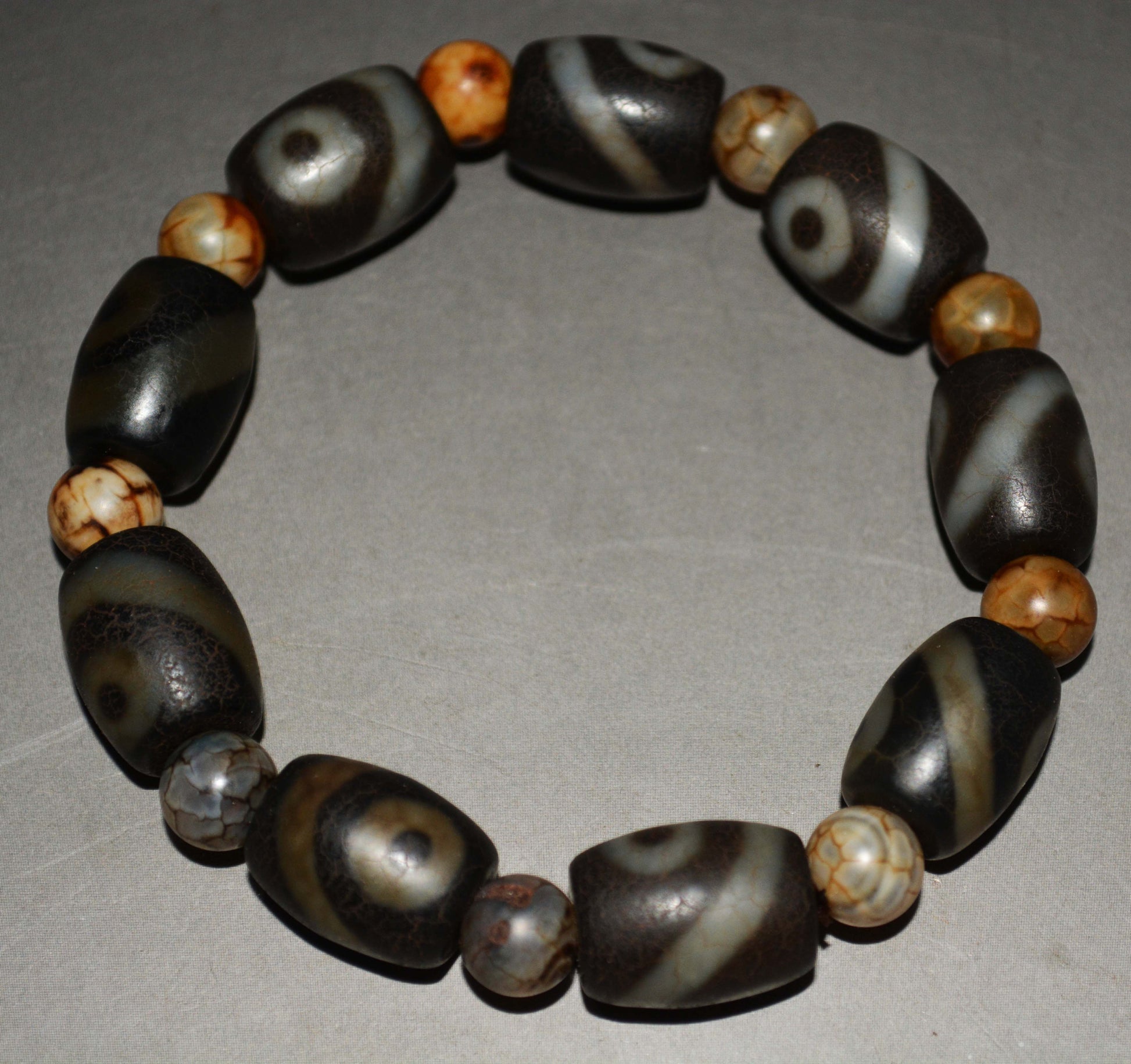 Real Himalayan Old Ancient Two Eyes Dzi Bead Bracelet Mala Amulet Tibet Agate Pure 2 Eyed Gzi Talisman