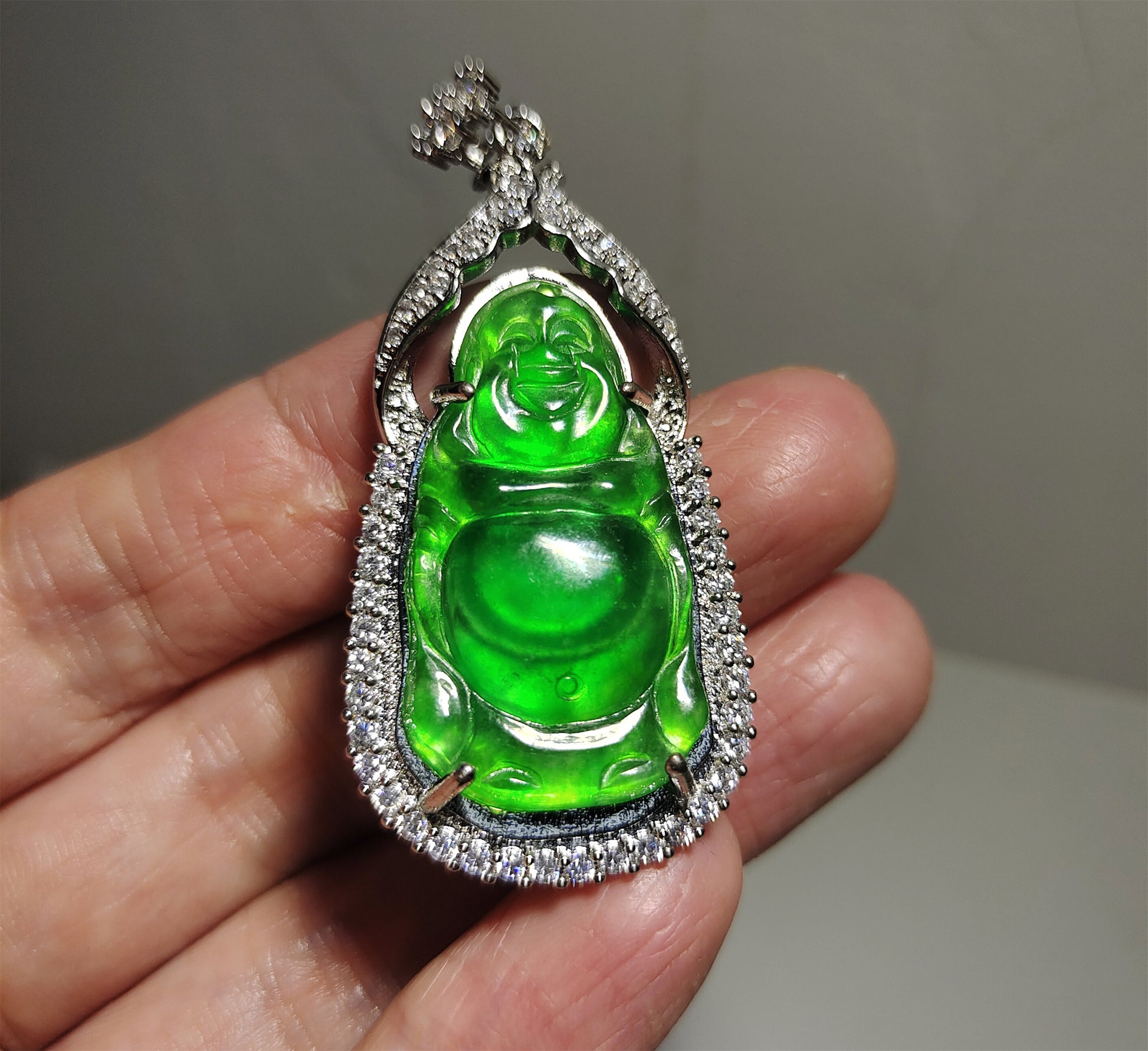 Real Natural Grade A Glassy Jadeite Pendant Happy Smile Buddha Genuine Icy Emerald Green Jade Maitreya Amulet Authentic Talisman