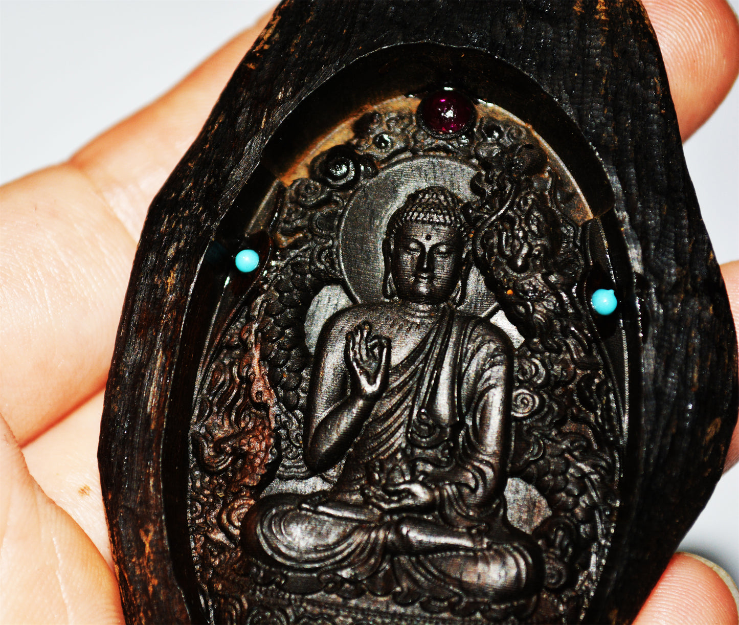 Real Natural Kalimantan Kinam Agarwood Buddha Pendant Shakyamuni Oud Amulet Genuine Kynam Gaharu