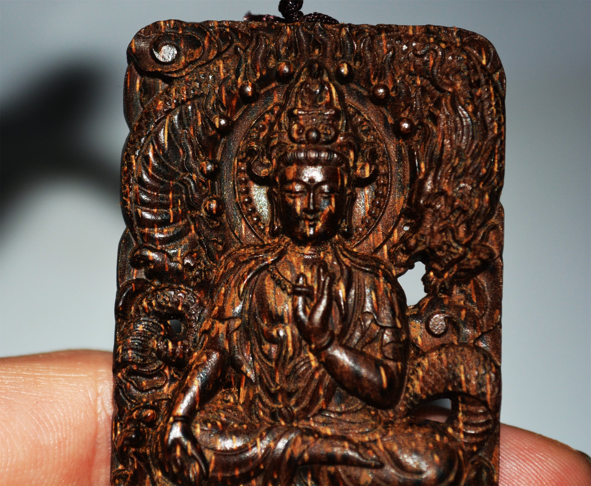 Real Natural Kalimantan Kinam Agarwood Kwan Yin Buddha Pendant Guanyin Oud Amulet Genuine Kynam Chinese Gaharu