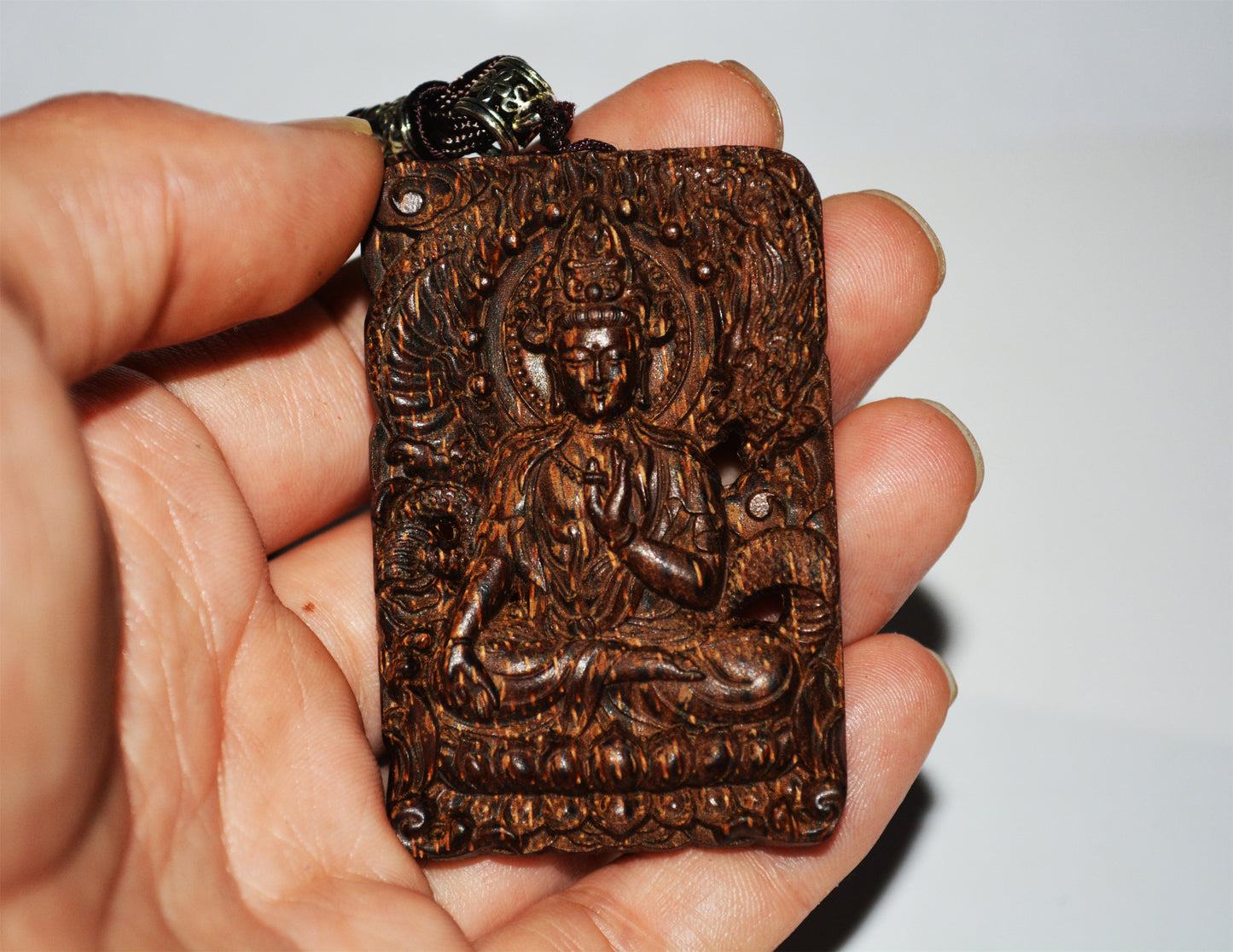 Real Natural Kalimantan Kinam Agarwood Kwan Yin Buddha Pendant Guanyin Oud Amulet Genuine Kynam Chinese Gaharu