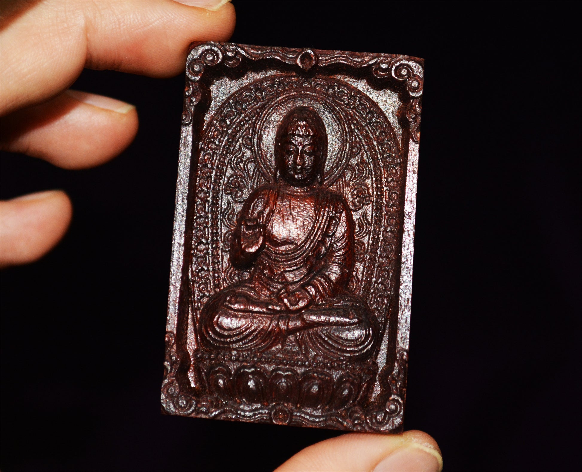 Real Natural Red Sandalwood Shakyamuni Buddha Pendant Zitan Wood Chinese Amulet Genuine Talisman