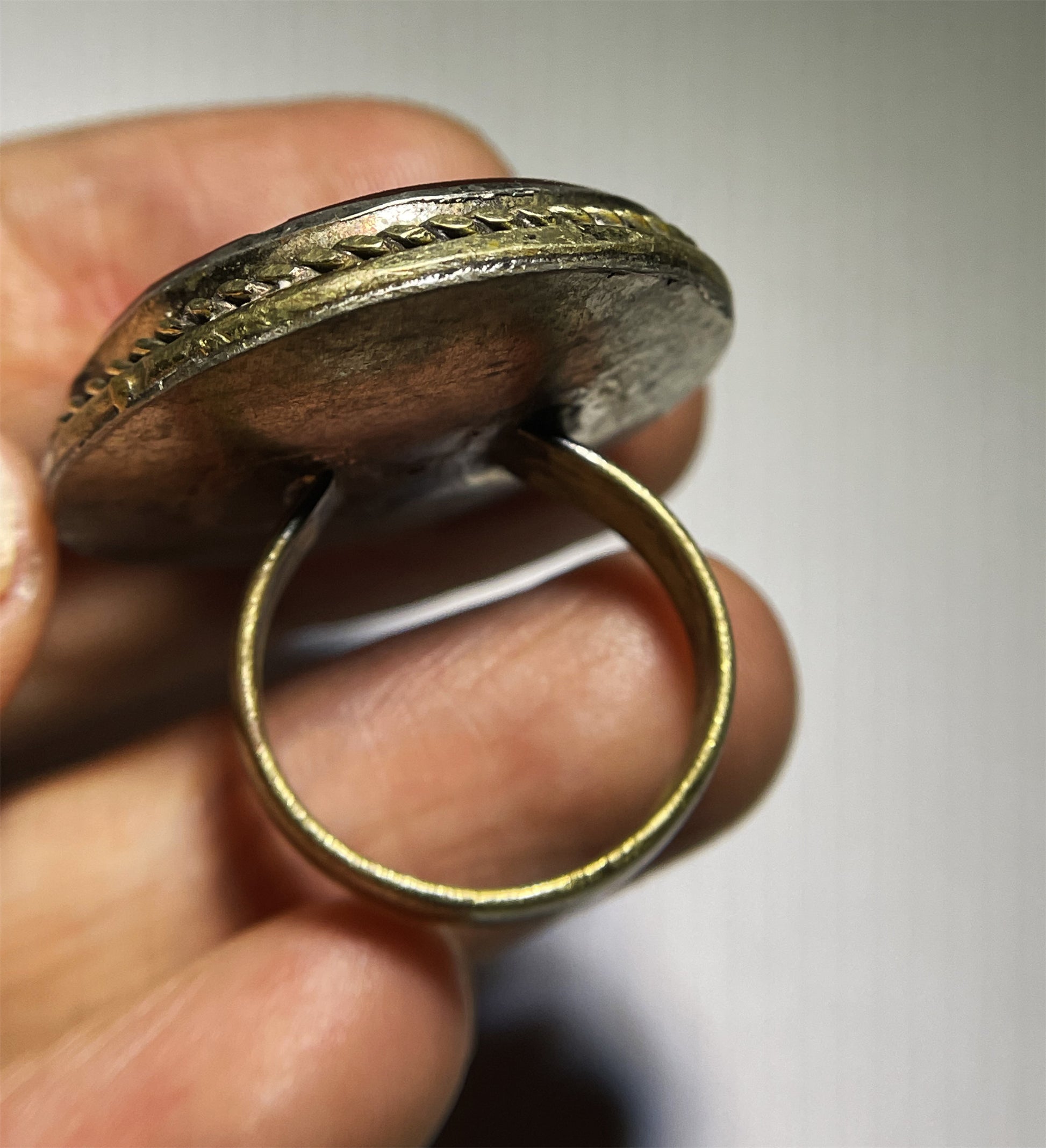 Real Old Ancient Agate Stone Sassanian Ring Seal Stamp Intaglio Bead Carnelian Pendant Engraved Horse