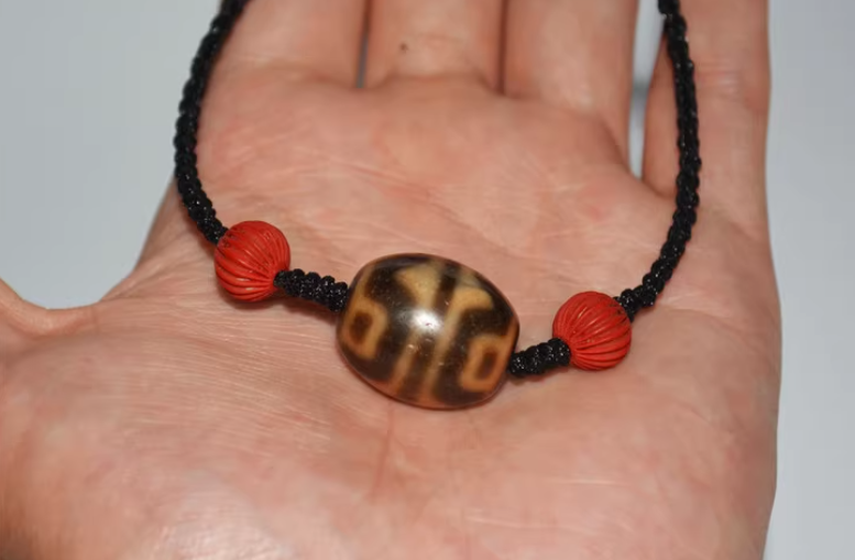 Real Old Ancient Himalayan Lotus Dzi Bead Amulet Bracelet Tibetan Pure Gzi Pendant Genuine Antique Agate Talisman