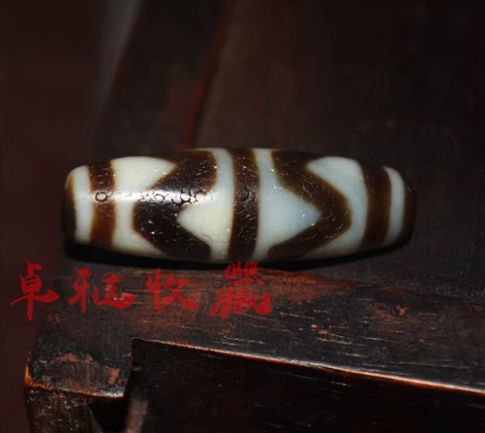 Real Old Ancient Himalayan Tiger Tooth Dzi Bead Amulet Tibetan Water Wave Gzi Pendant Genuine Antique Agate ZigZag Talisman Bracelet