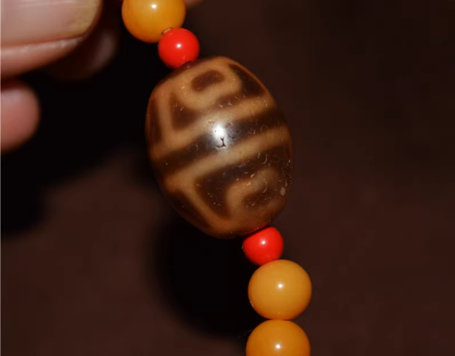 Real Old Ancient Tibetan Lotus Dzi Bead Amulet Himalayan Bracelet Pure Gzi Pendant Genuine Antique Agate Talisman