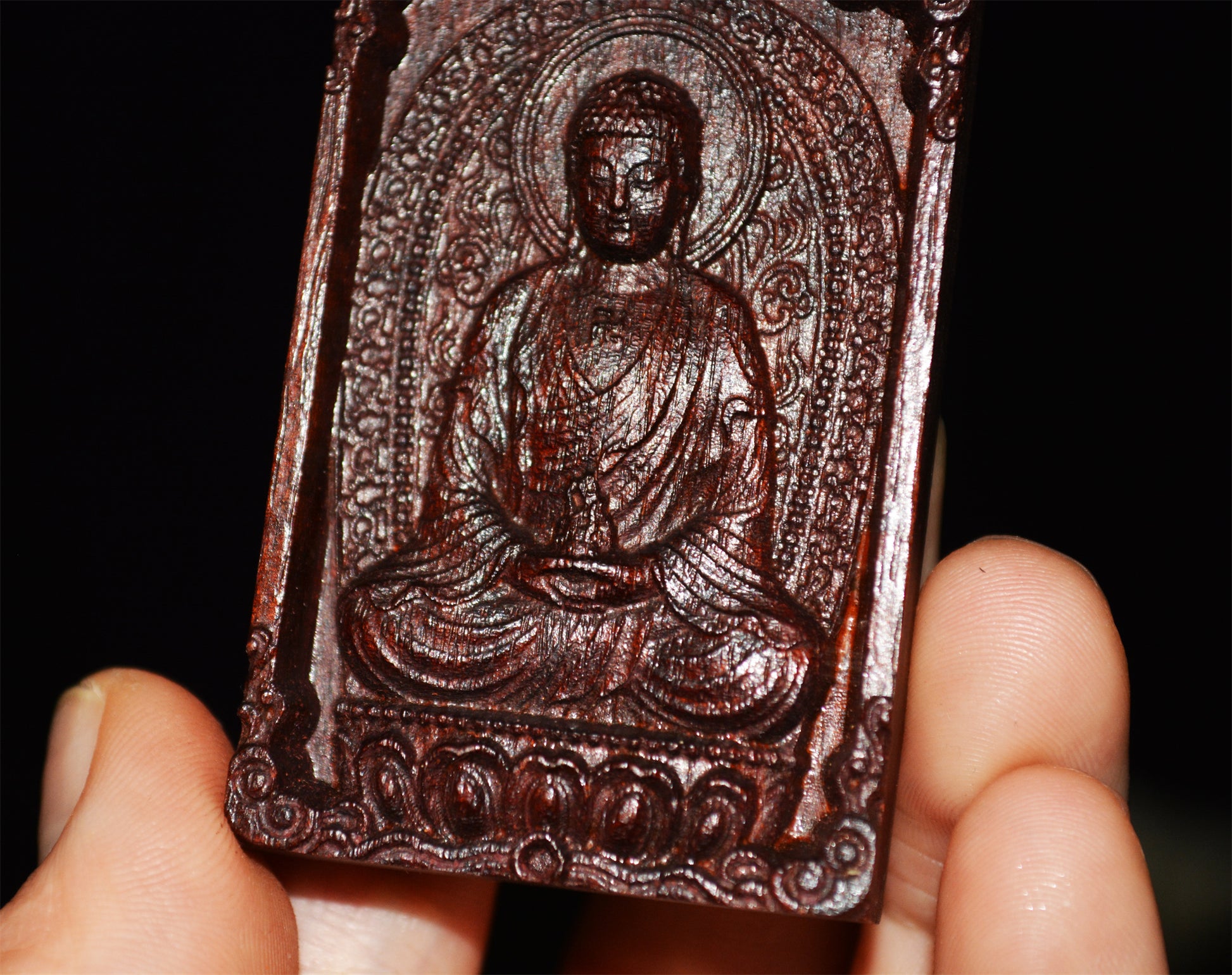 Real Red Sandalwood Shakyamuni Buddha Pendant Zitan Wood Chinese Amulet Genuine Talisman