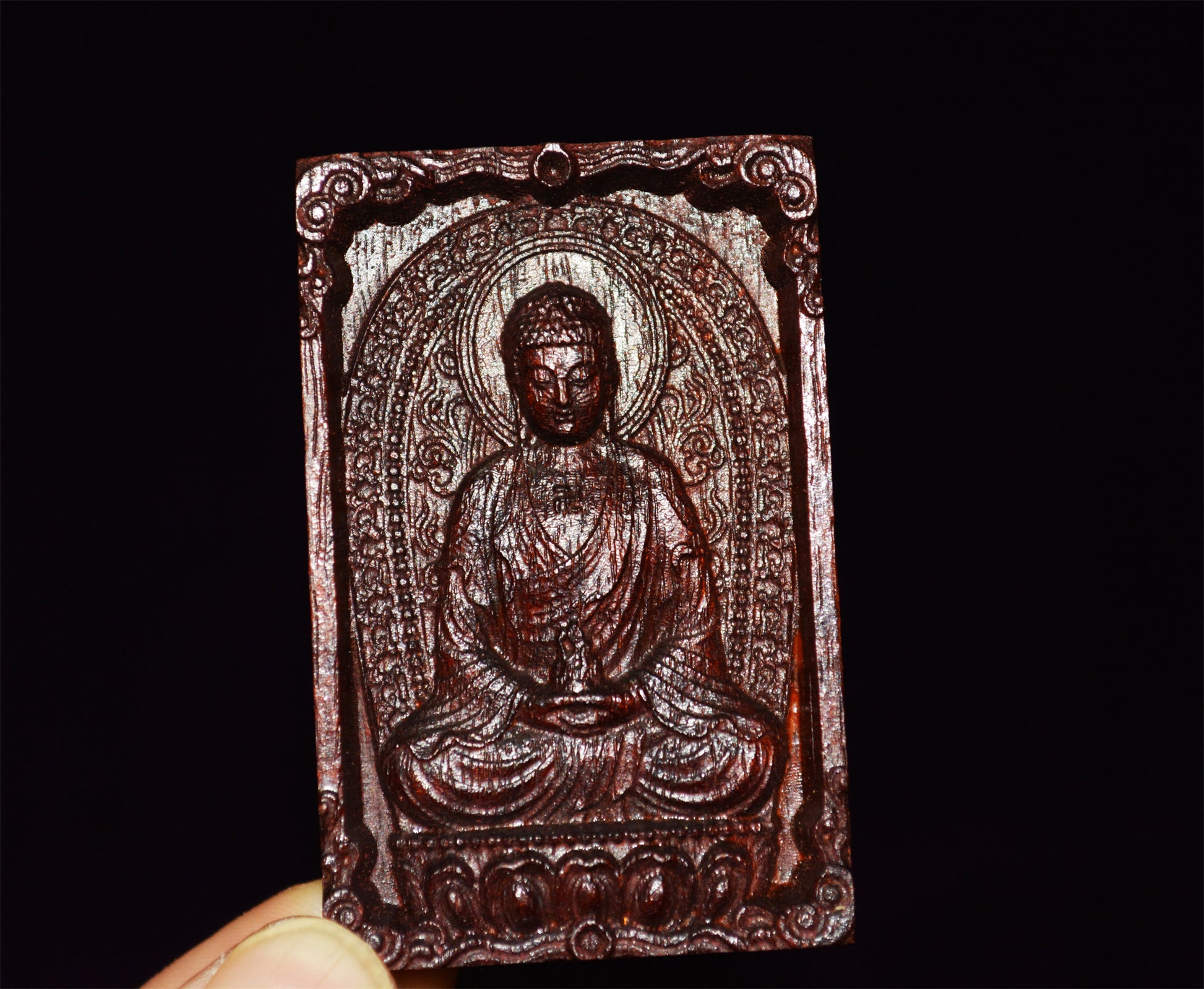 Real Red Sandalwood Shakyamuni Buddha Pendant Zitan Wood Chinese Amulet Genuine Talisman